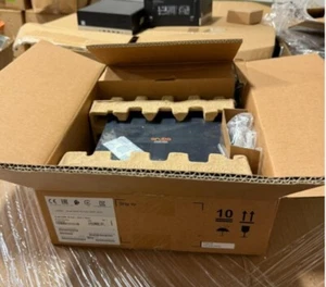 NEW HPE ARUBA 2930F 8G POE+ 2SFP+ JL258A#ABA - Afbeelding 1 van 8