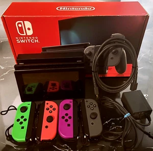 Nintendo Switch Console HAC-001(-01) V2 JoyCon Dock Grip Caricatore HDMI Bandle Set - Foto 1 di 11