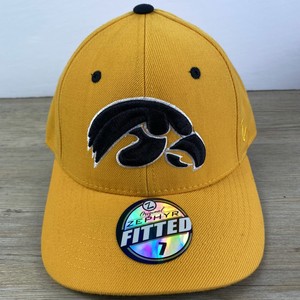 Zephyr Iowa Hawkeyes Sports Fan Cap 