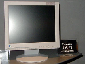 EIZO FlexScan L671 - 18 inch LCD / TFT Scherm - Afbeelding 1 van 1