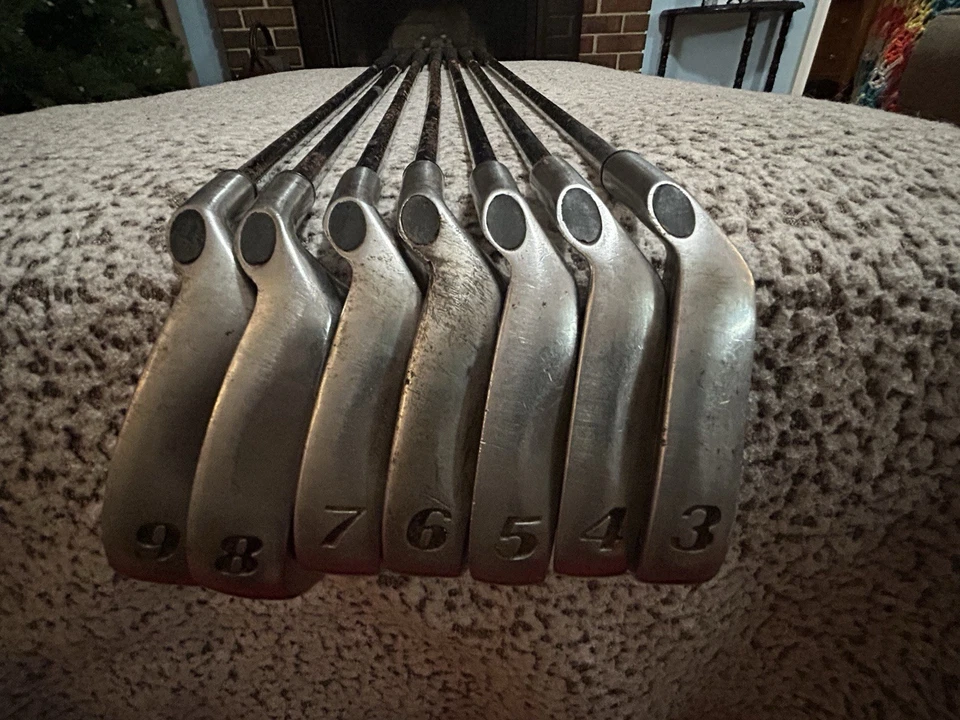 Big Bursar Iron Set. 3-9 irons Good Condition.. Right Handed.   - Image 1 of 4