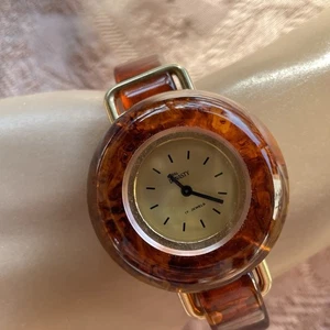 Vintage 70s Mod Tortoiseshell Lucite Bracelet Wristwatch Wind Up Small Wrist MCM - Picture 1 of 6