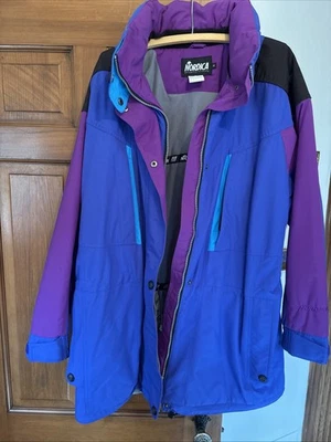 Chaqueta/parka cálida Nordica Activewear para mujer con vellón interior Foto 1 de 2