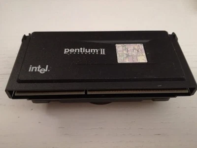 Intel Pentium II 266 MHz B80522P266512 SL2QB + cooler - Immagine 1 di 2