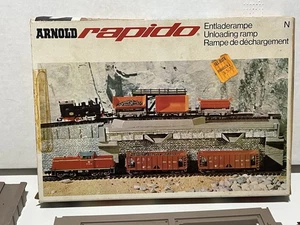 ARNOLD RAPIDO 0826 ENTLADERAMPE BAUSATZ ZUM KIPPEN VON BERGWERK ERZWAGEN VINTAGE SPUR N - Bild 1 von 15