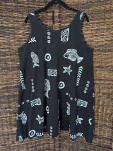 Artsy Fish Print Shift Dress Wearable Art Boho Women's XL Black Lagenlook Beach - Picture 1 of 3