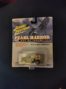 New Johnny Lightning PEARL HARBOR WC54 US NAVY AMBULANCE T2 - Picture 1 of 1