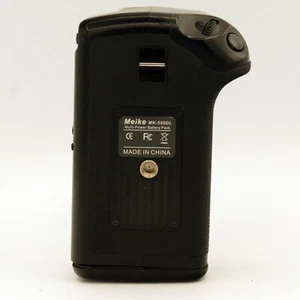 Meike Battery Grip MK-550DL for Canon 550DL - Picture 1 of 5