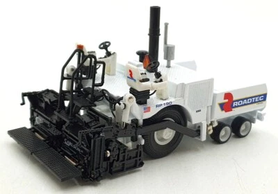 Norscot 1/50 Scale Diecast 584374 - Roadtec RP190 Paver - Image 1 of 4