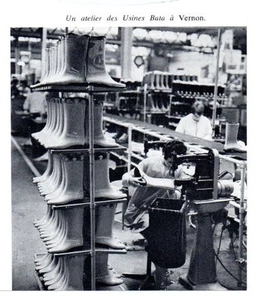 1968  --  UN ATELIER DES USINES BATA A VERNON    3L557 - Picture 1 of 1