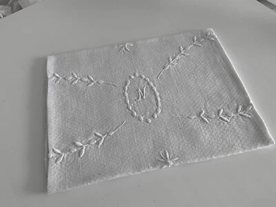 Linge Ancien Serviette de Toilette Piqué De Coton BRODÉ  Plumetis Monogramme N - Photo 1/4