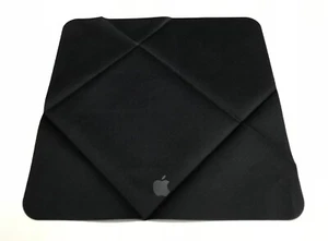 NEW Apple Microfibre LCD Screen Cleaning Cloth iMac Macbook + 2 x Apple Stickers - Picture 1 of 3