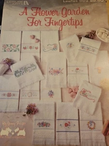 Leisure Arts Cross Stitch Pattern 989 Flower Garden for Fingertip Towels - Picture 1 of 1