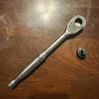 Trinquete Great Neck Professional 3/8 Drive totalmente pulido con zócalo de caída de lágrimas #28000 Foto 1 de 4