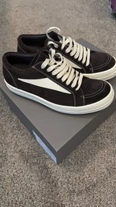 Rick Owens Vintage Sneakers - Picture 1 of 5