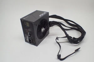 Seasonic Focus GX-650 Alimentation ATX entièrement modulaire 650W 80PLUS Or - Photo 1/6