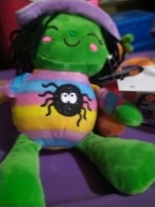 Peluche Kellytoy Bruja Monstruo Doctor Multicolor. Soft Cuddly 2020 de 9 pulgadas - Imagen 1 de 4