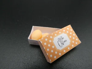Puppenhaus 1:12 Ostern: 3 Ostereier in der Schachtel # pastell-orange  - Bild 1 von 9