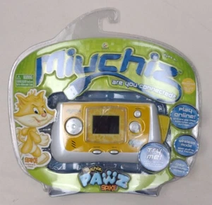 MIUCHIZ Pawz Spike Electronic Handheld Game MGA NEW - Picture 1 of 7