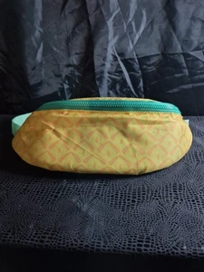 Ananas Kühlbox Bauchtasche - Bild 1 von 9