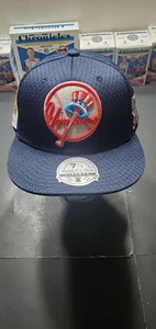New York Yankees MLB Mitchell And Ness Liberty eng anliegende Mütze 7 1/2 - Bild 1 von 5
