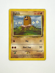 Pokemon TCG - Diglett 047/102 - Base Set *ERROR CARD sideways fight symbol* - Picture 1 of 7