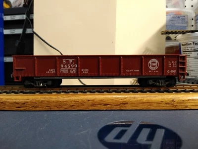 SP/Southern Pacific 40' góndola HO Varney ST BM Hornhook acopladores coche #94599 N/B Foto 1 de 4
