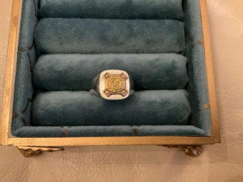 14K UNIVERSITY OF MICHIGAN Seal 4 Seed Pearls on Sterling Silver Signet Ring Cover