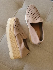 Steve Madden Shoes Womens Beige Faux Suede Chunky Platform Size 9 - Picture 1 of 11