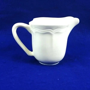 Jarra crema blanca Thomson Pottery de colección 4" apta para microondas y lavavajillas - Imagen 1 de 7