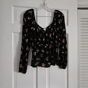 Black Long Sleeve Ruffle Shirt With Floral Trim Large - Picture 1 of 6