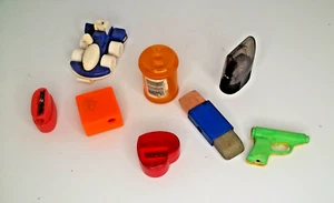 Vintage lot of 8 plastic mini pencil sharpeners - Picture 1 of 11