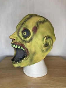 Screaming Orc Vintage Latex Mask Goblin Ghoul Horror Halloween 3/4 Head Mask - Picture 1 of 6
