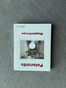 Robert Mapplethorpe: Polaroids von Sylvia Wolf (Taschenbuch, 2013) - Bild 1 von 2