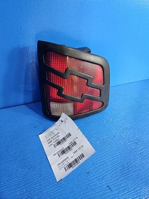 Luz trasera de pasajero compatible con 94-03 S10/S15/SONOMA 4865 Foto 1 de 4