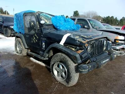 Used Fuel Pump fits: 1997 Jeep Wrangler Pump Assembly includes sender Grade A Foto 1 de 4