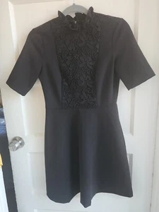 Zara Woman Fit & Flare Short Sleeves Smocked Lace Inset Stret Black Size Small - Picture 1 of 11