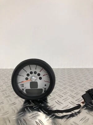 Contagiri contagiri contagiri BMW MINI Mini Clubman R55 9 325 807 / 9 232 438 - Immagine 1 di 4