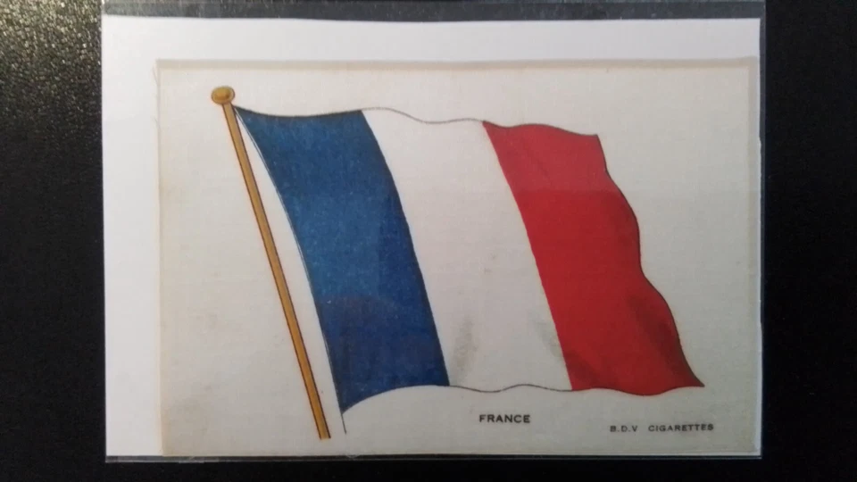 GODFREY PHILLIPS BDV SILKS.  NATIONAL FLAGS,  FRANCE, 150mm X 100mm, MEDIUM. - Image 1 of 1