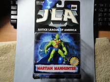HASBRO 1998 "MARTIAN MANHUNTER " JUSTIC LEAGUE OF AMERICA WITH DISPLAY STAND NEW
