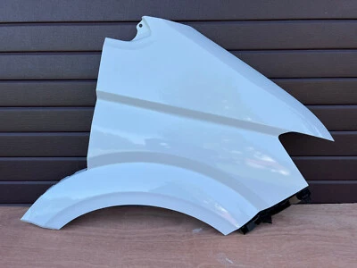 Für Volkswagen Crafter Ab - 2017 Rechts Kotflügel Mit Halterung Farbe LB9A - Bild 1 von 4