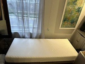 Vesgantti Single Mattress, 9.8 Inch 3FT (90 x 190 x 25cm) - Picture 1 of 3