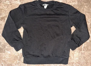H&M Boys Black Basic Sweatshirt - Size 6-7 - Picture 1 of 6