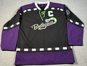 Camiseta deportiva de hockey Beetlejuice para hombre mediana negra púrpura caja almuerzo horror Halloween - Imagen 1 de 12