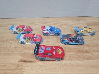 Гоночные автомобили Disney Pixar (лот из 6) масштаб 1:55 отдельно. Б/у Lightning - Изображение 1 из 4