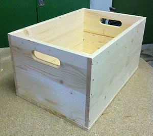 Holzkiste Allzweckkiste verschiedene Maße Spielzeugkiste Holzbox Fichte Handarbe - Bild 1 von 3