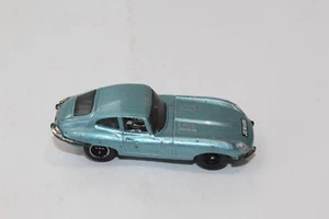 Matchbox 2005 - 1961 Jaguar E-Type Coupe 65th Anniversary Metallic Blue Vintage - Picture 1 of 5