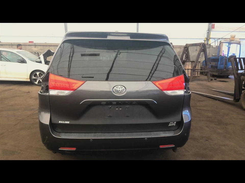 Cilindro maestro de freno compatible con 10-22 LEXUS RX350 6725377 Foto 1 de 4