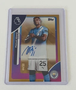 Autografo firmato Topps Premier League 2026 Manuel Akanji /50 Manchester - Foto 1 di 1