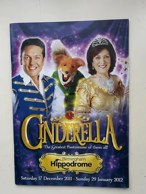 Panto  / Pantomime theatre programme CINDERELLA Lynda Bellingham Basil Brush  - Image 1 of 4